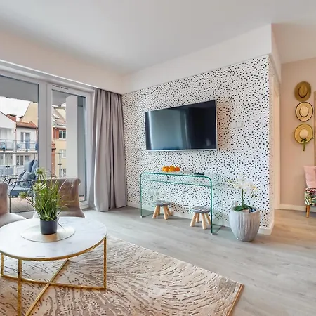 Nadmorskie Tarasy, Sun & Snow Apartment *